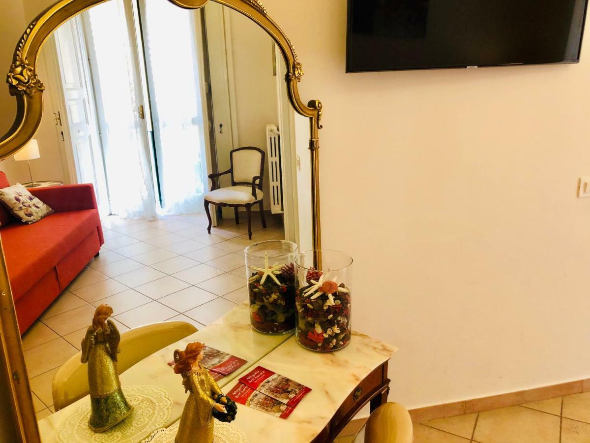 Allegoria Dell'Aurora Salerno Bagian luar foto